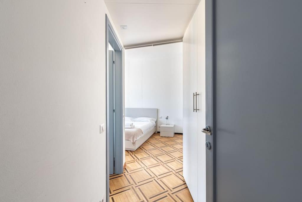Amazing View From Brera Sancarpoforo9 Apartment Milan Exterior photo