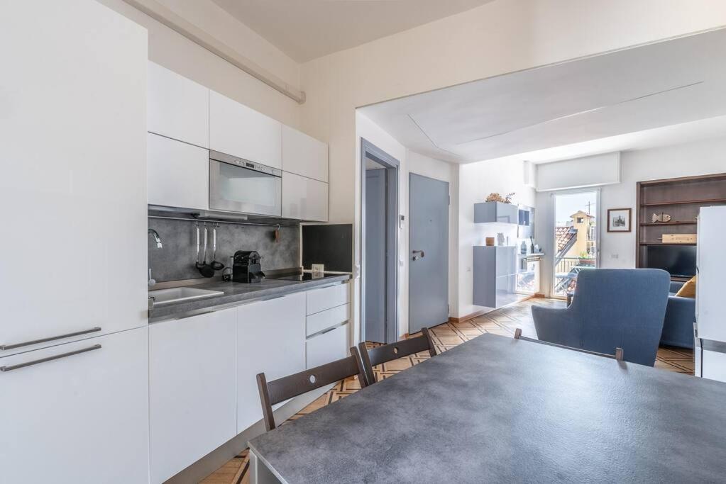 Amazing View From Brera Sancarpoforo9 Apartment Milan Exterior photo
