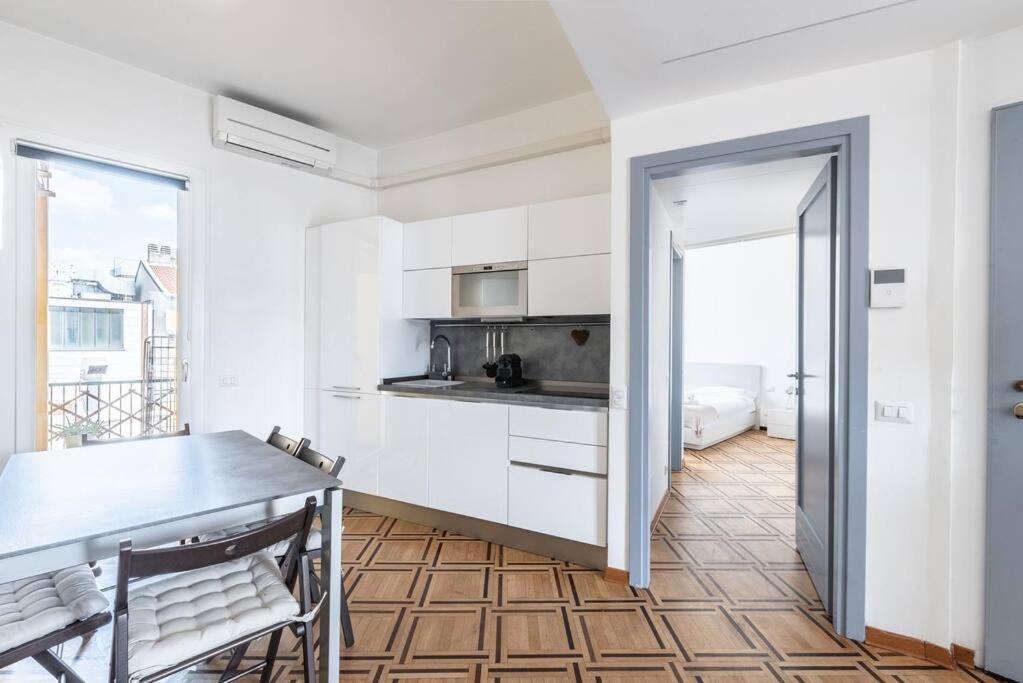 Amazing View From Brera Sancarpoforo9 Apartment Milan Exterior photo