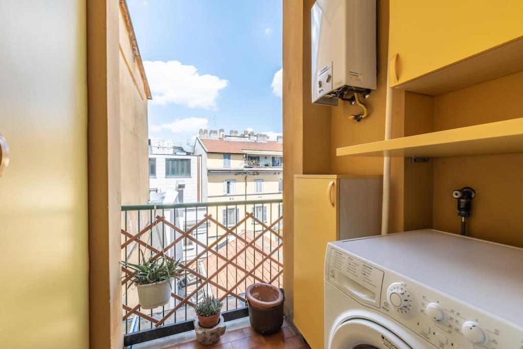 Amazing View From Brera Sancarpoforo9 Apartment Milan Exterior photo